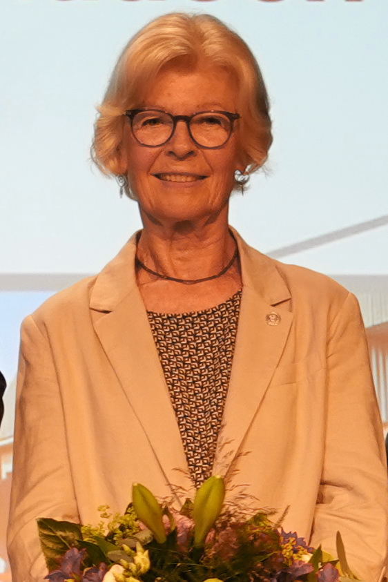 Ehrung für Christel Wenzel-Saggel: Verdienstmedaille in Bronze für langjähriges Engagement in der Kommunalpolitik